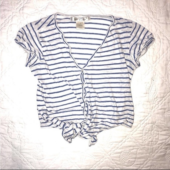 Max Studio Linen Crop Top Button Down White Blue Stripes - Picture 2 of 8